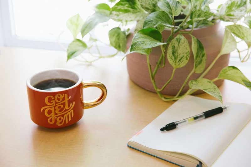 25 AI-Powered Side Hustles You Can Start Today