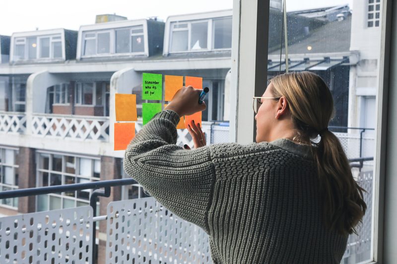A Step-by-Step Guide To Launching Your Business with AI (Part 1)