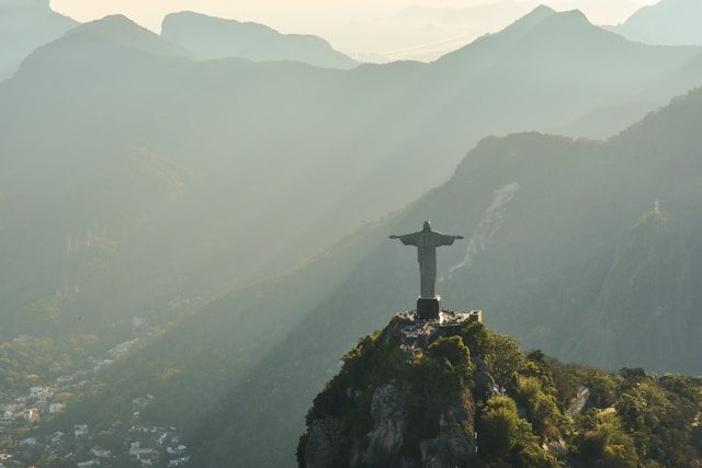 31 Brazilian Slang Phrases You Need To Start Using Today