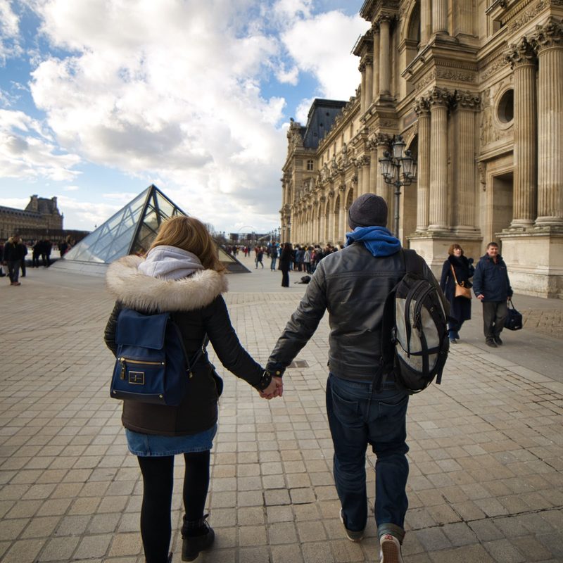 Couple visiting French museums