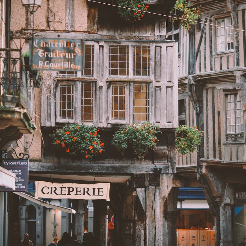 French cities and culture are best shown in their movies on Netflix
