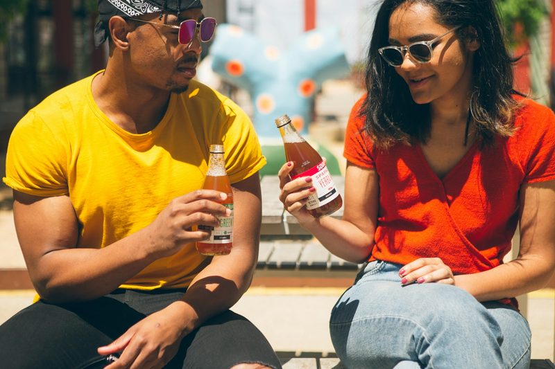Spanish Friendly Dialogues: Learn Everything About Conversation in Spanish Between Two Friends