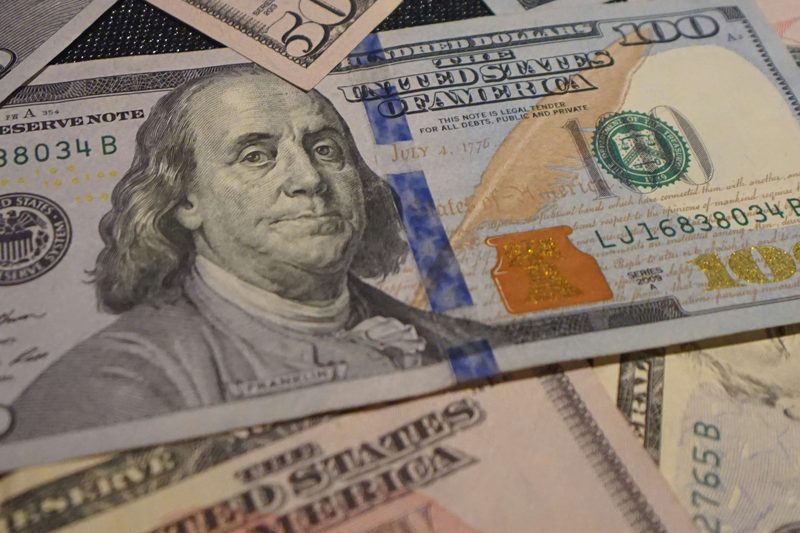 How AI Can Help You Launch Your Course and Create Passive Income (Part 1)
