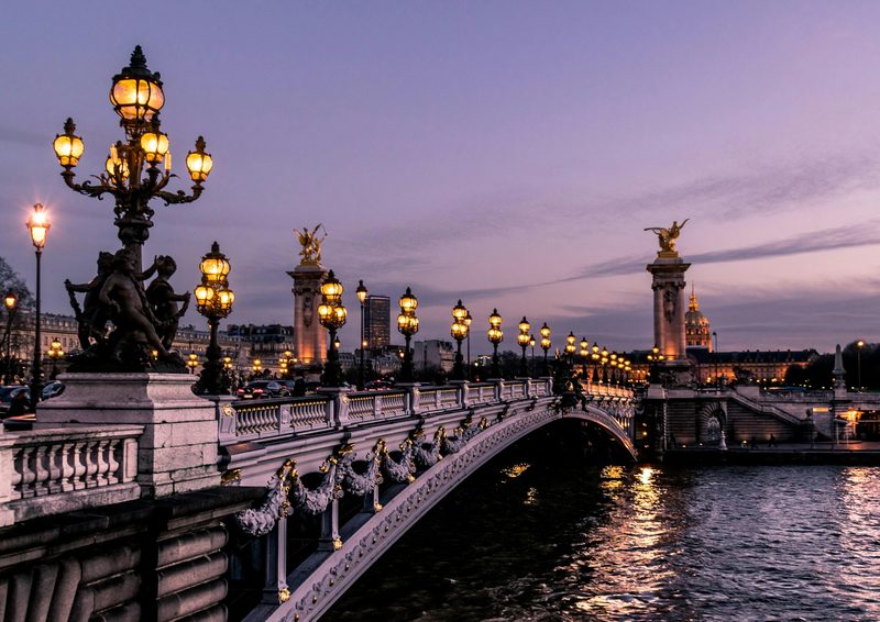Ultimate Guide: How To Introduce Yourself in French