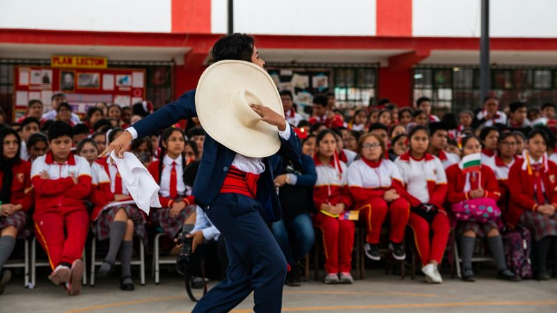 Me Gustas Tu: How to Use the Verb Gustar in Spanish