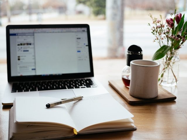 Improving Your Writing Skills with AI-Powered Tools