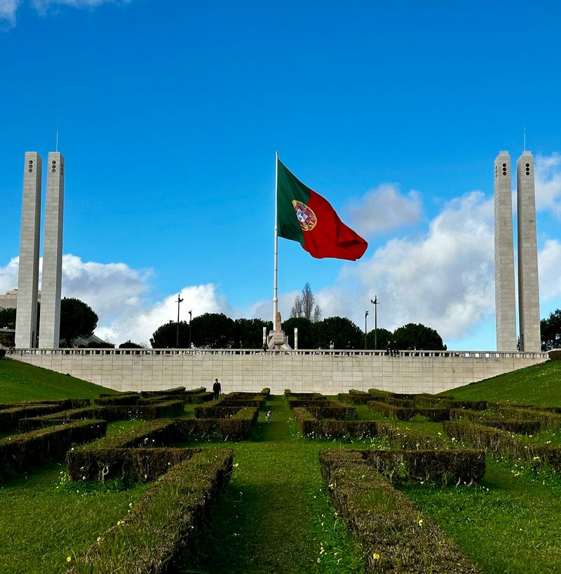24 Basic Portuguese Slang Words (to Start Speaking Like A Native)