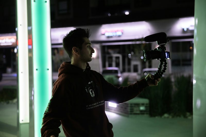 11 Fun Spanish Vloggers You Should Follow Right Now