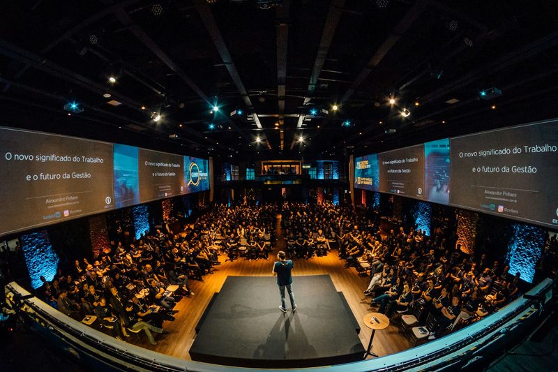 Using AI to Improve Public Speaking and Presentation Skills
